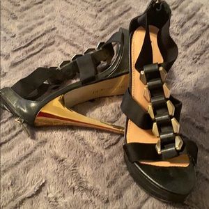 High heeled by Halston Aldo brand sandal
